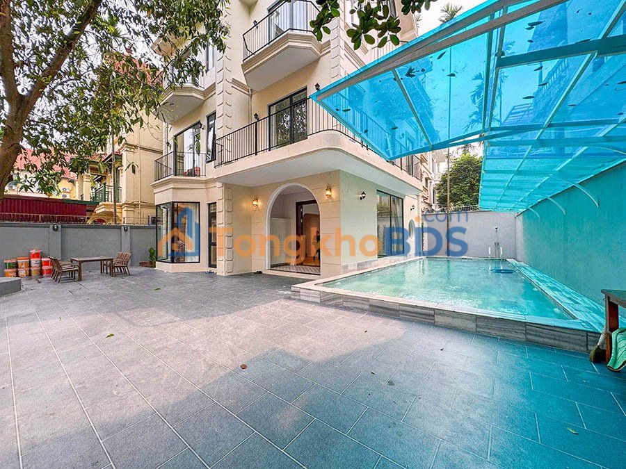 Biệt thự cho thuê Tô Ngọc Vân Tây Hồ 400m² - Thiết kế hiện đại