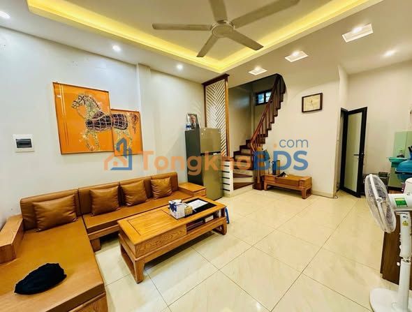 Nhà riêng Trần Duy Hưng 35m² Full nội thất - Sẵn sàng ở ngay!