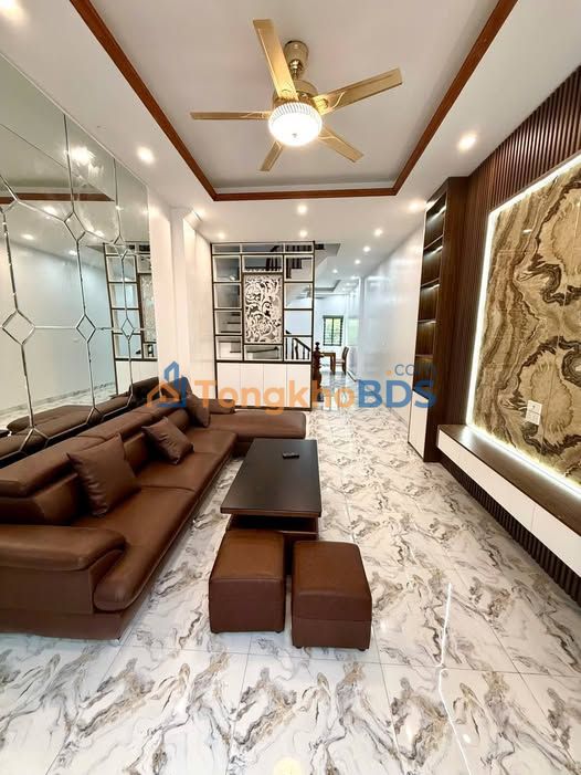 Nhà riêng Vĩnh Hưng Hoàng Mai 50m² ô tô vào tận cửa