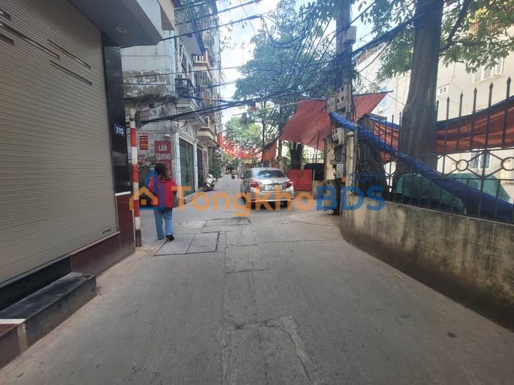 Nhà riêng Kim Giang 45m² - Ô tô vào tận nhà