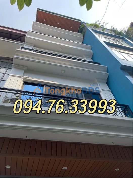 Nhà cho thuê Hoàng Văn Thái 55m² - Ô tô vào nhà