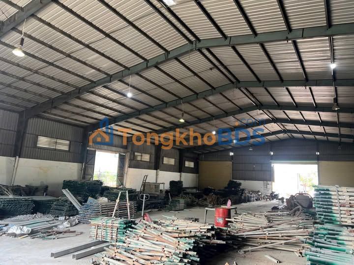 Cho thuê kho xưởng Xa Lộ Hà Nội 1200m² - Container thoải