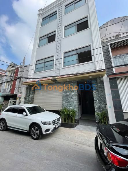 Tòa CHDV Hoàng Hữu Nam 104m² giá 13.6 tỷ - Dòng tiền ổn định