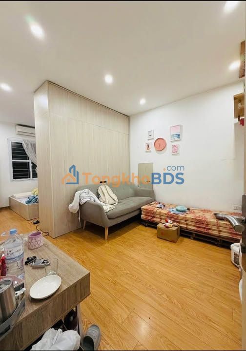 Căn hộ Láng Hạ 35m² bàn giao ngay, sổ đỏ chính chủ