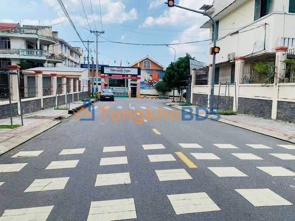 Đất nền Lái Thiêu 104m² giá 3 tỷ - Sổ đỏ chính chủ