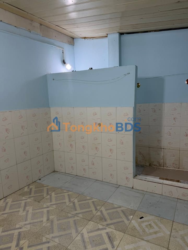 Phòng trọ Phường 12 Tân Bình 10m² giá 1.6 triệu - An ninh 24/7