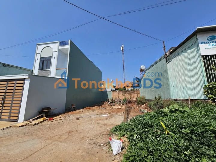 Đất mặt tiền Lý Nam Đế Pleiku 150m² - Vị trí đắc địa kinh doanh ngay!