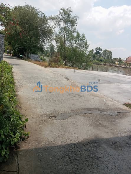 Mặt bằng kinh doanh Lai Vung giá thỏa thuận - Mặt tiền đẹp