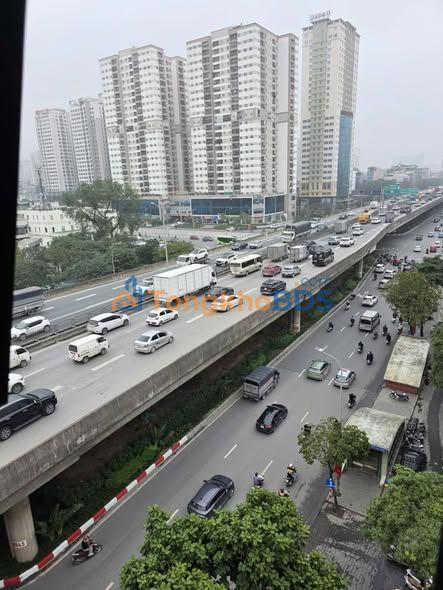 Tòa văn phòng Khuất Duy Tiến 100m² - Vị trí trung tâm