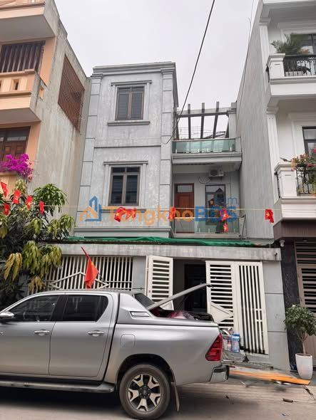 Nhà nguyên căn Hàm Nghi 240m2 - Sẵn sàng ở ngay