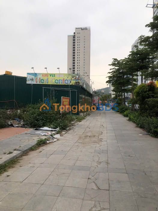 Nhà phố Hoàng Quốc Việt Bãi Cháy 200m² - Mặt tiền kinh doanh cực đẹp