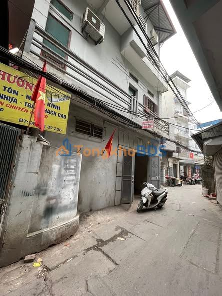 Nhà 3 tầng ngõ 169 Hoàng Mai 30m2 - Sẵn sàng ở ngay