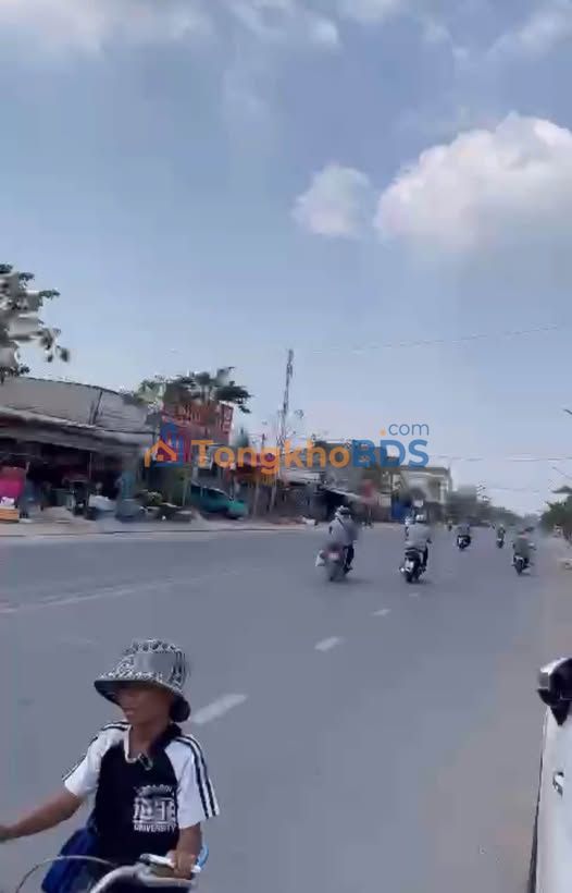 Nhà mặt tiền Nguyễn Văn Linh 365m² - Mặt tiền kinh doanh