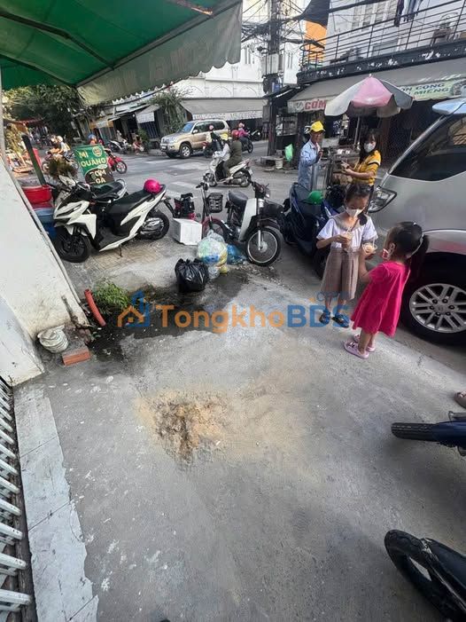 Nhà phố cho thuê Tân Phú 76m² giá 10.5 triệu - Mặt tiền kinh doanh!