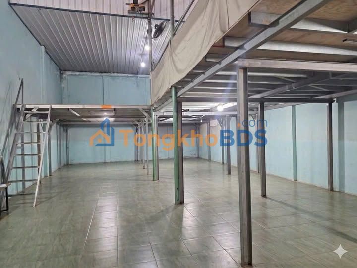 Kho xưởng Tân Phú 160m² giá 24 triệu - Mặt tiền kinh doanh cực tốt!