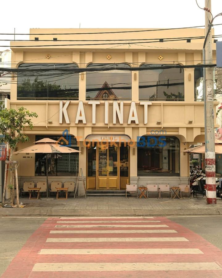 Nhà mặt phố Nguyễn Khánh Toàn 55m² - Mặt tiền kinh doanh