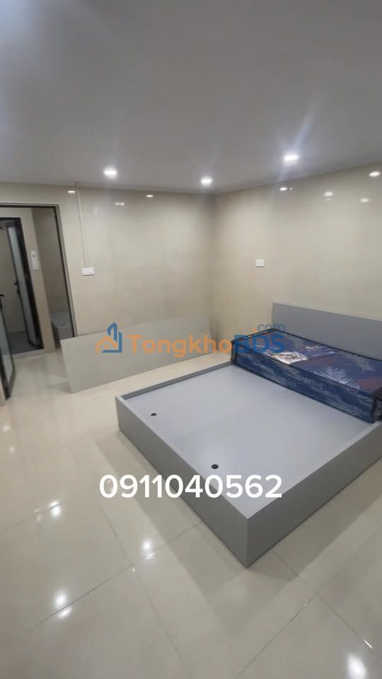 Căn hộ Nghĩa Tân Cầu Giấy 12 triệu/tháng - Full nội thất