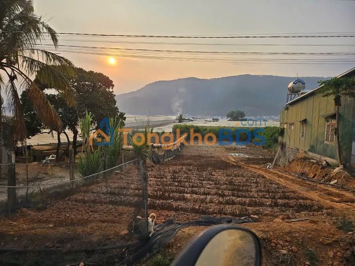 Đất nền D'Ran 1348m² giá 1.8 tỷ - Sổ đỏ chính chủ, nở hậu