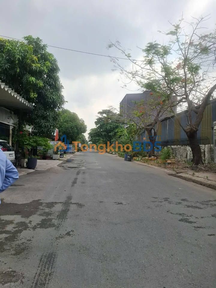 Nhà 3 tầng VSIP 1 An Phú 150m² - Sổ hồng riêng