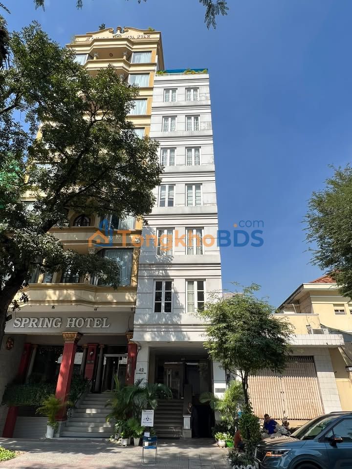 Building mặt tiền Lê Thánh Tôn Q1 115 tỷ - Dòng tiền ổn định
