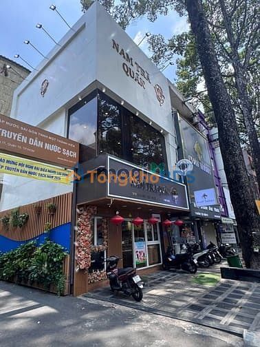 Nhà phố Quận 10 48m² giá 45 triệu - Mặt tiền kinh doanh cực đỉnh!