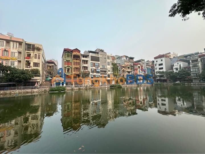 Nhà phố Nguyễn Thị Định 80m² 30 tỷ - Mặt tiền kinh doanh