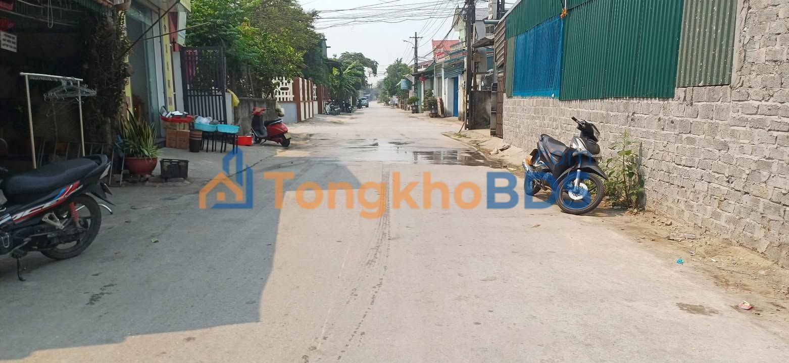 Nhà 2 tầng Quảng Thọ Sầm Sơn 140m² 2 tỷ ô tô vào tận nhà