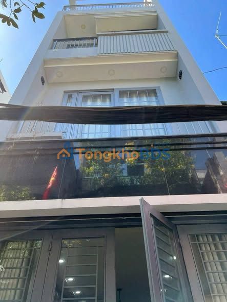 Nhà riêng Lê Văn Sỹ Q3 71m² giá 12 tỷ - Ô tô vào tận nhà