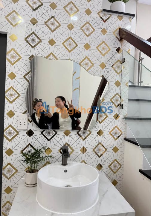 Nhà riêng Âu Dương Lân Q8 50m² - Ô tô vào tận nhà