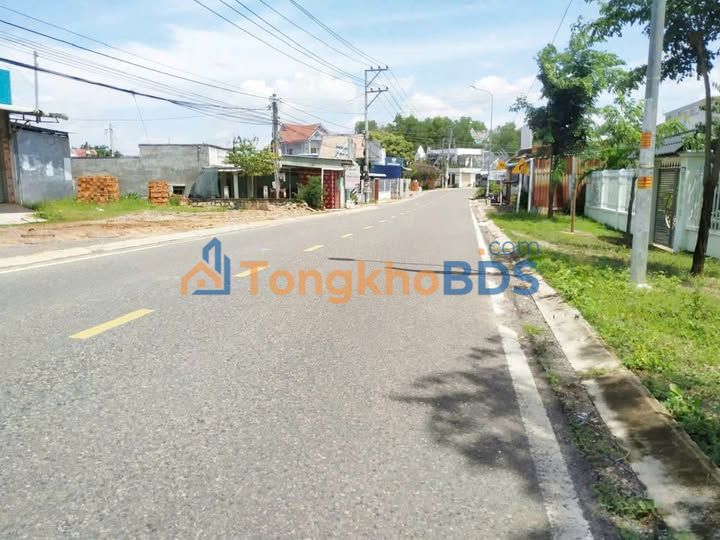 Đất thổ cư Hàm Đức Bình Thuận 200m² 1 tỷ - Đường to ô tô