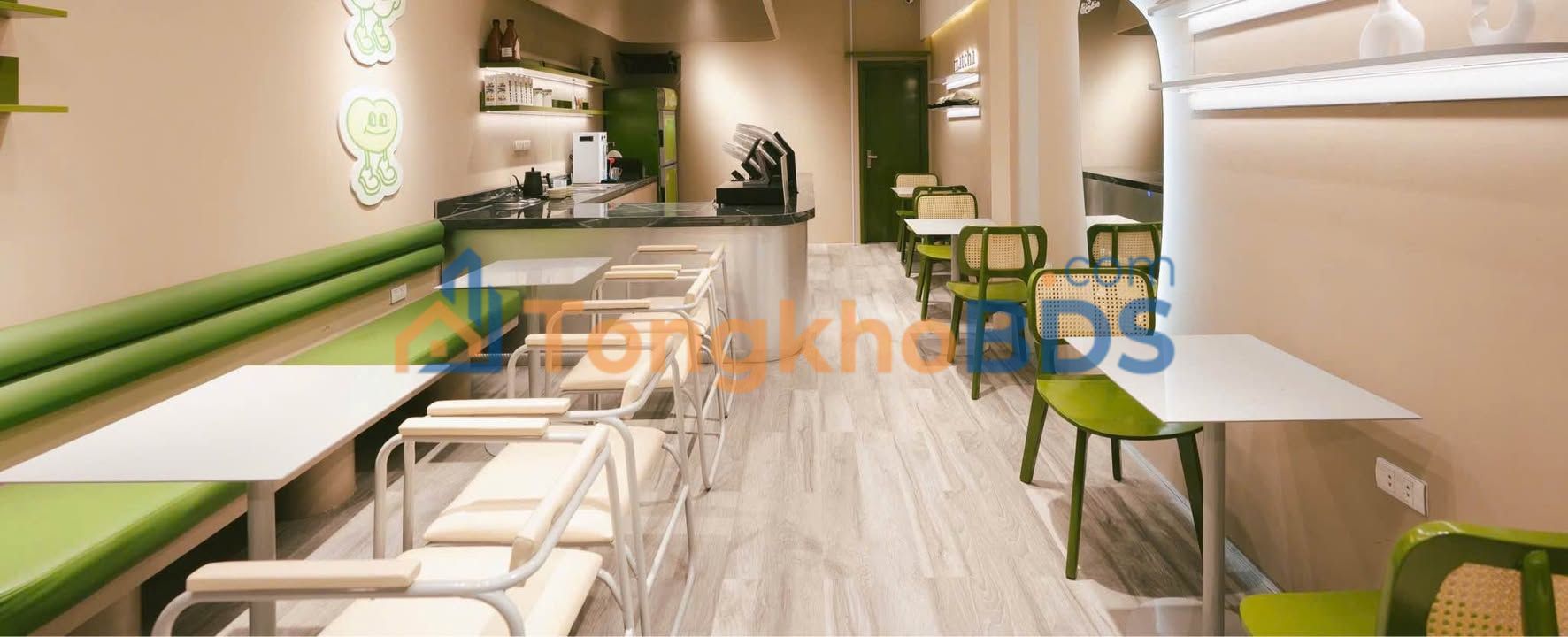 Sang nhượng quán trà sữa mặt phố Phùng Hưng 50m² - Mặt tiền kinh doanh