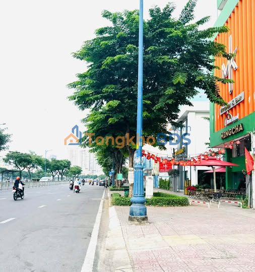 Nhà riêng Bến Vân Đồn Q4 30m² 3 tỷ - Vị trí đẹp, ở ngay