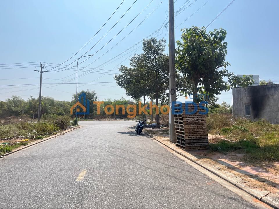 Đất thổ cư Phan Thiết 348m² giá 11 tỷ - Sổ đỏ chính chủ!