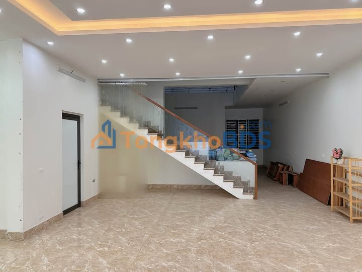 Nhà mặt phố Cẩm Bình 211m² mặt tiền kinh doanh