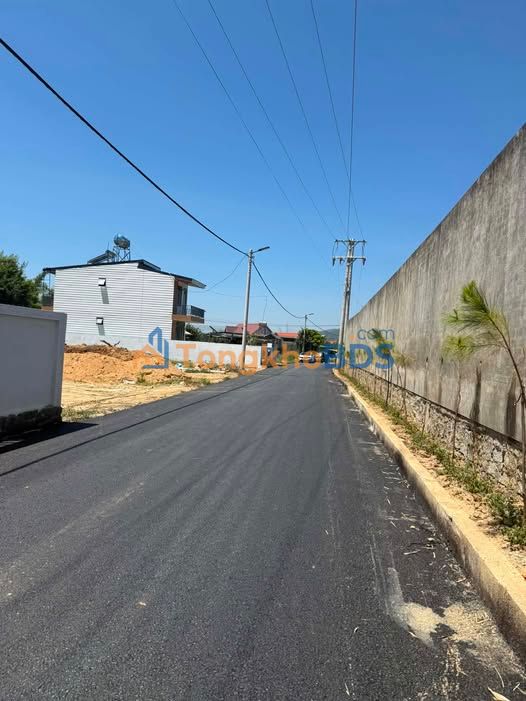 Đất nền Thị trấn D'Ran 220m² giá 1.2 tỷ - Tiềm năng tăng giá