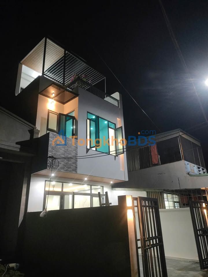 Nhà riêng Phố An Thọ Sầm Sơn 90m² - Ô tô vào tận sân