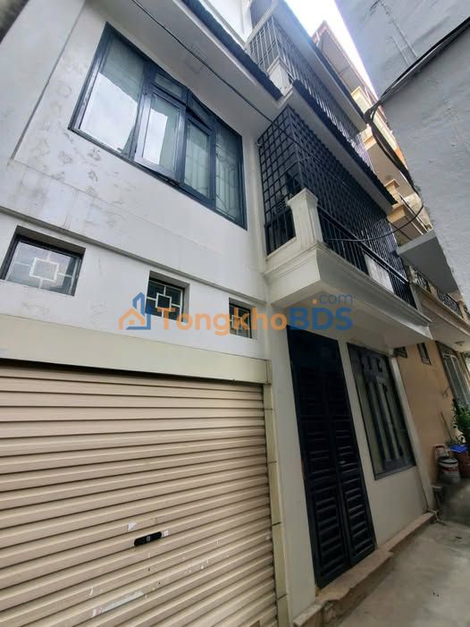 Nhà phân lô Nguyễn Sơn Long Biên 45m² ô tô vào nhà