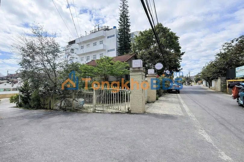 Biệt thự sân vườn Yersin Đà Lạt 300m² - Vị trí đẹp