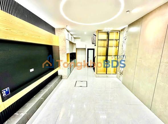 Nhà riêng Xuân La Tây Hồ 33m² full nội thất hiếm