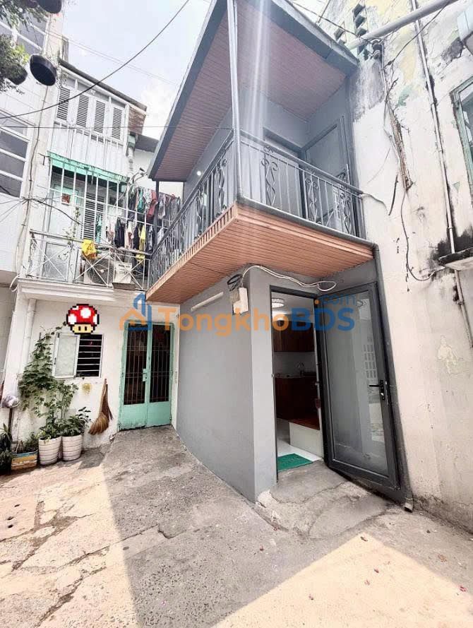 Nhà nhỏ Nguyên Hồng Bình Thạnh 9.3m² - Ô tô vào tận nhà