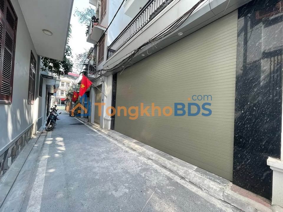 Nhà mặt phố Nguyễn Văn Cừ Long Biên 135m² mặt tiền kinh doanh