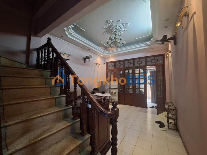 Nhà riêng Văn Chương 56m² 18 tỷ - Vị trí đẹp