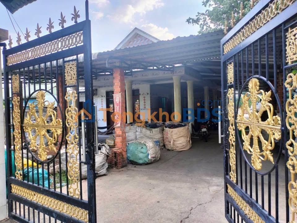 Nhà cấp 4 kho xưởng Bà Thiên Củ Chi 960m2 ô tô vào tận nhà