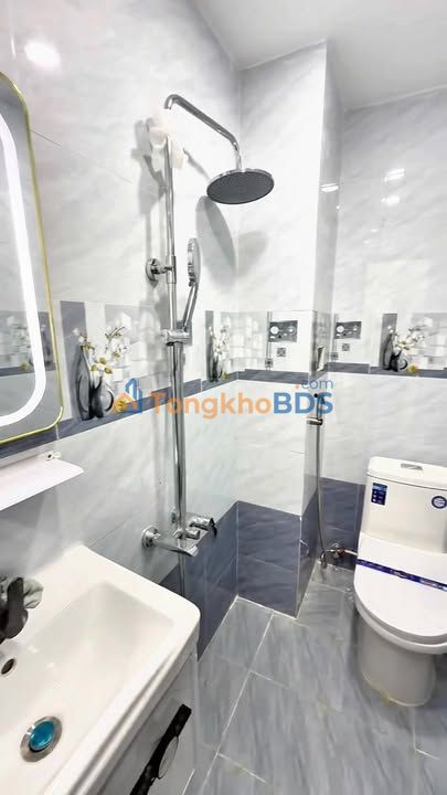 Nhà phố Quận 8 Hưng Phú 29m² giá 4.25 tỷ - Sổ hồng sẵn