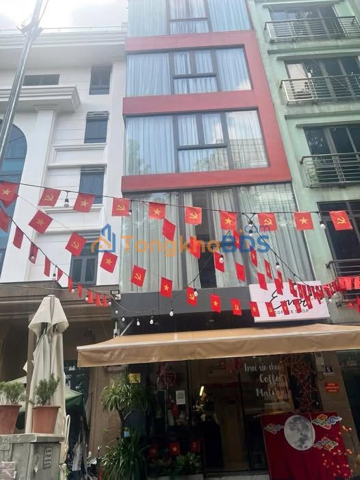 Nhà mặt phố Trạm Long Biên 65m² - Mặt tiền kinh doanh