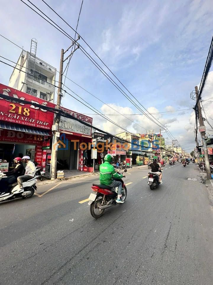 Nhà mặt tiền Tân Kỳ Tân Quý 192m² - Mặt tiền kinh doanh