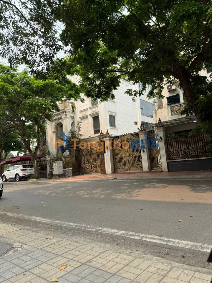 Nhà riêng Bát Khối Cổ Linh 45m² - Ô tô vào tận nhà