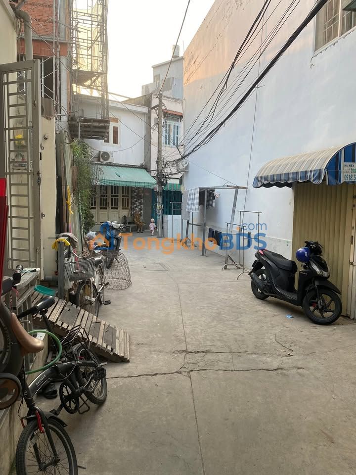 Nhà Quận 8 Lý Đạo Thành 17m² - Sẵn sàng ở ngay