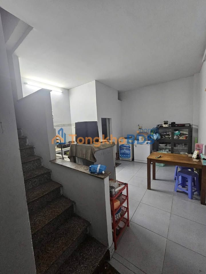 Nhà hẻm Kênh Tân Hóa Tân Phú 61m² - Ở ngay
