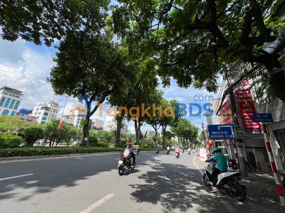 Nhà riêng Đường Láng 48,25m² - Sẵn sàng ở ngay